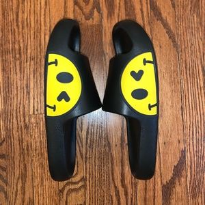 Happy Slides-Half Smiley Black Rubber Slides